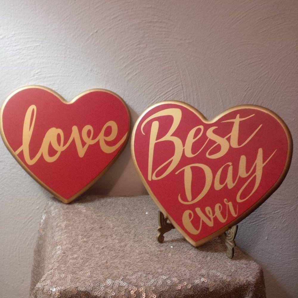 Heart Signs & Heart Banner~ Event or Wedding Decor